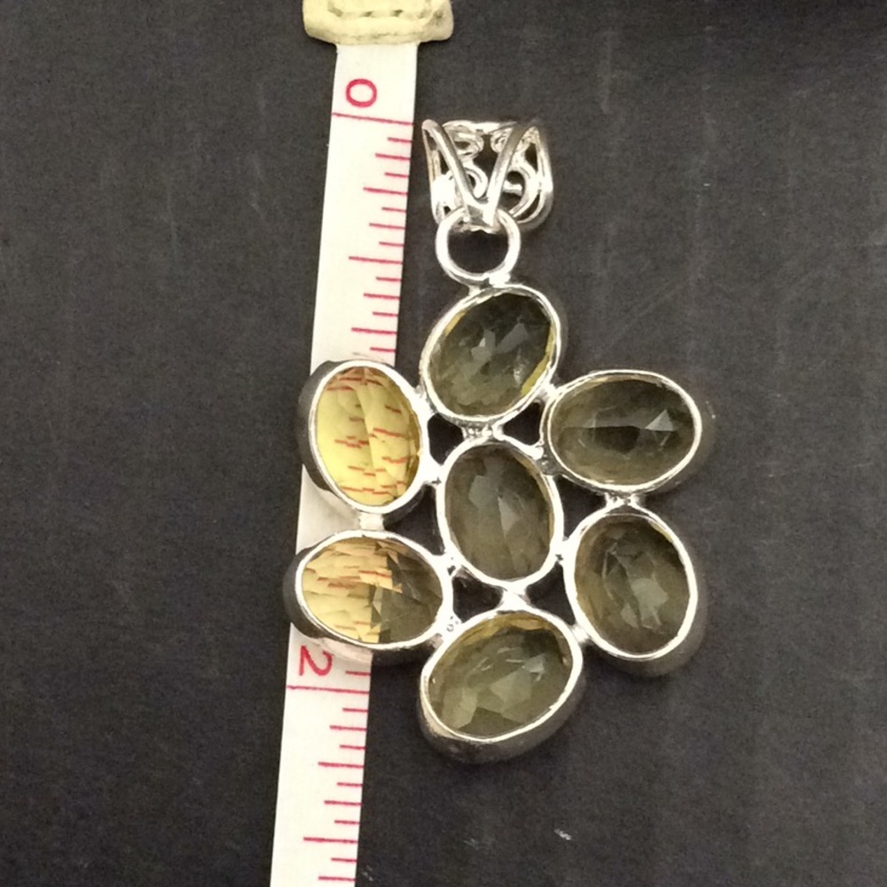 Sterling Silver Pendent - image 5